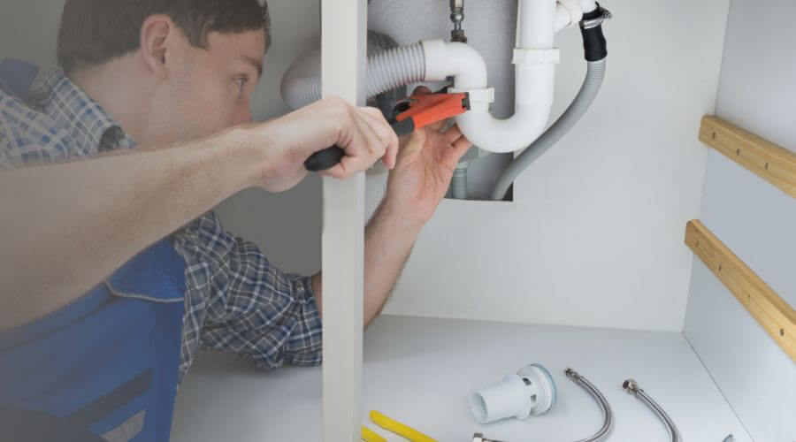 Professional sink repair in Ohlman, IL